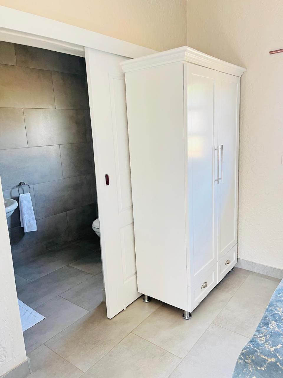 نيوكاسل Oak Gardens Bed And Breakfast المظهر الخارجي الصورة
