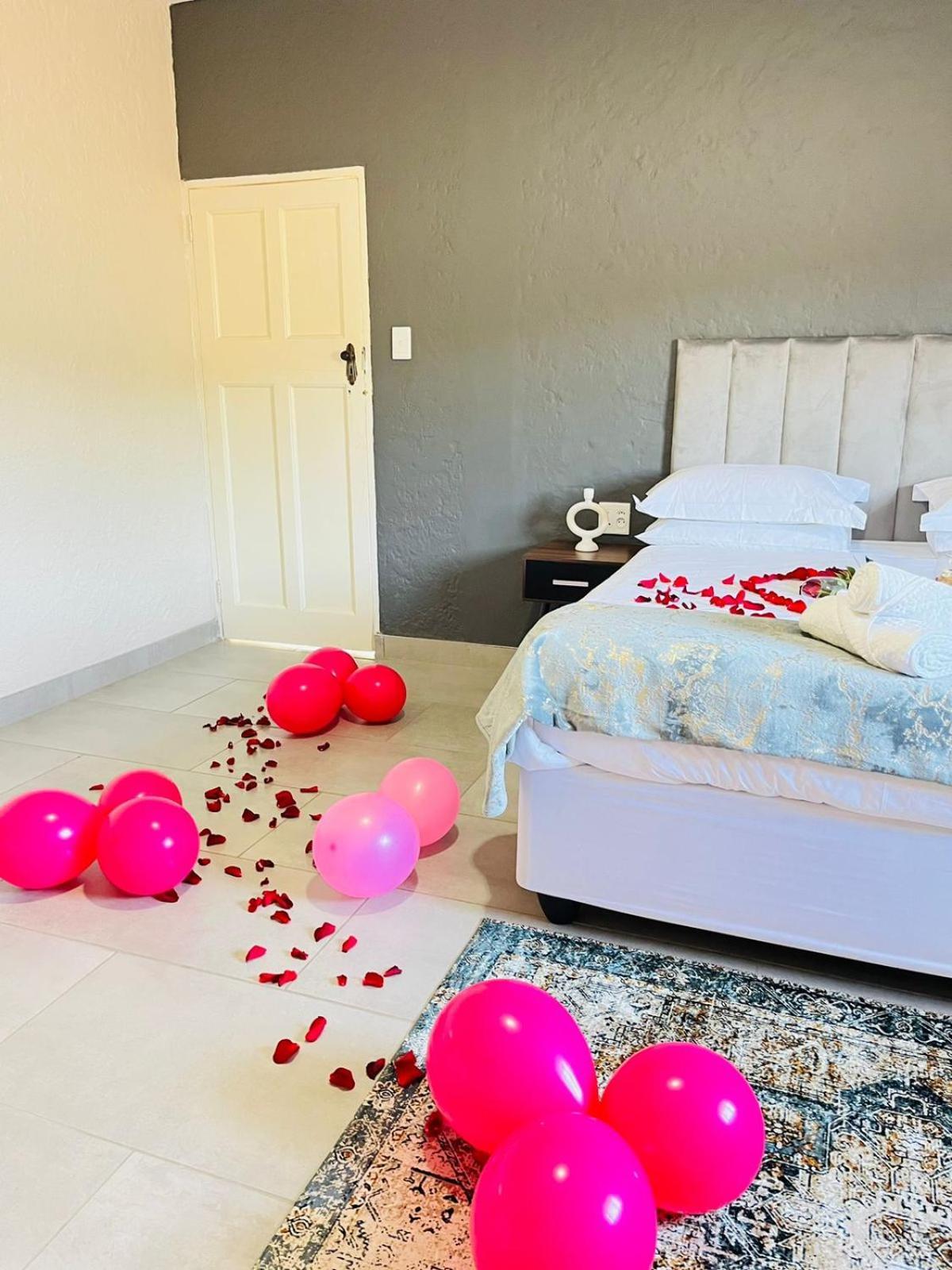 نيوكاسل Oak Gardens Bed And Breakfast المظهر الخارجي الصورة