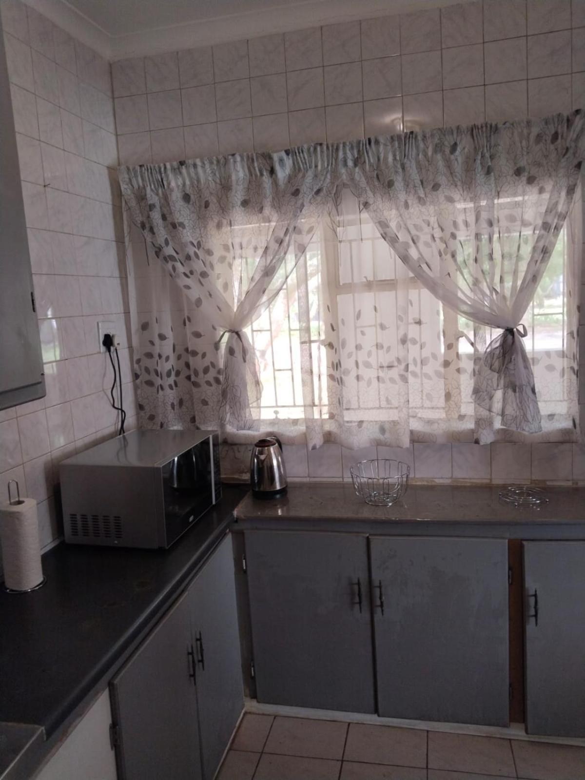 نيوكاسل Oak Gardens Bed And Breakfast المظهر الخارجي الصورة